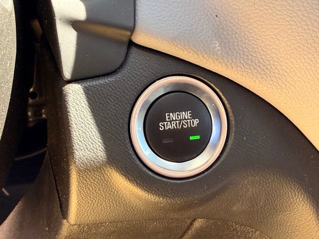 Used 2022 Chevrolet Equinox LT FWD image 17