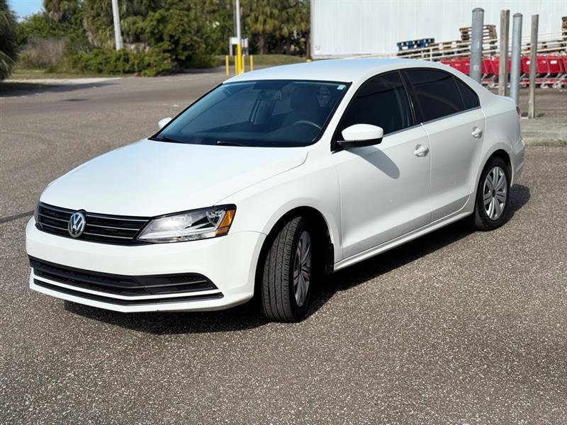 Used 2017 Volkswagen Jetta S image 3