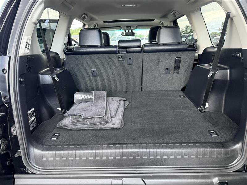 Used 2012 Lexus GX 460 AWD/4WD image 20