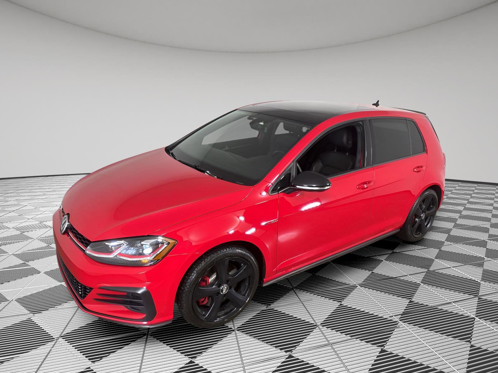 Used 2021 Volkswagen GTI SE image 10