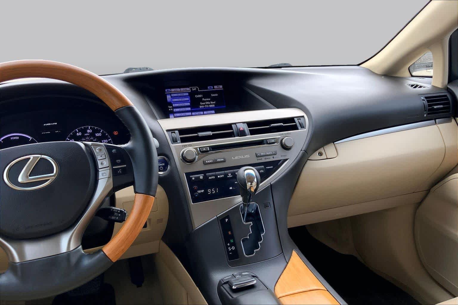 Used 2015 Lexus RX 450h FWD image 7