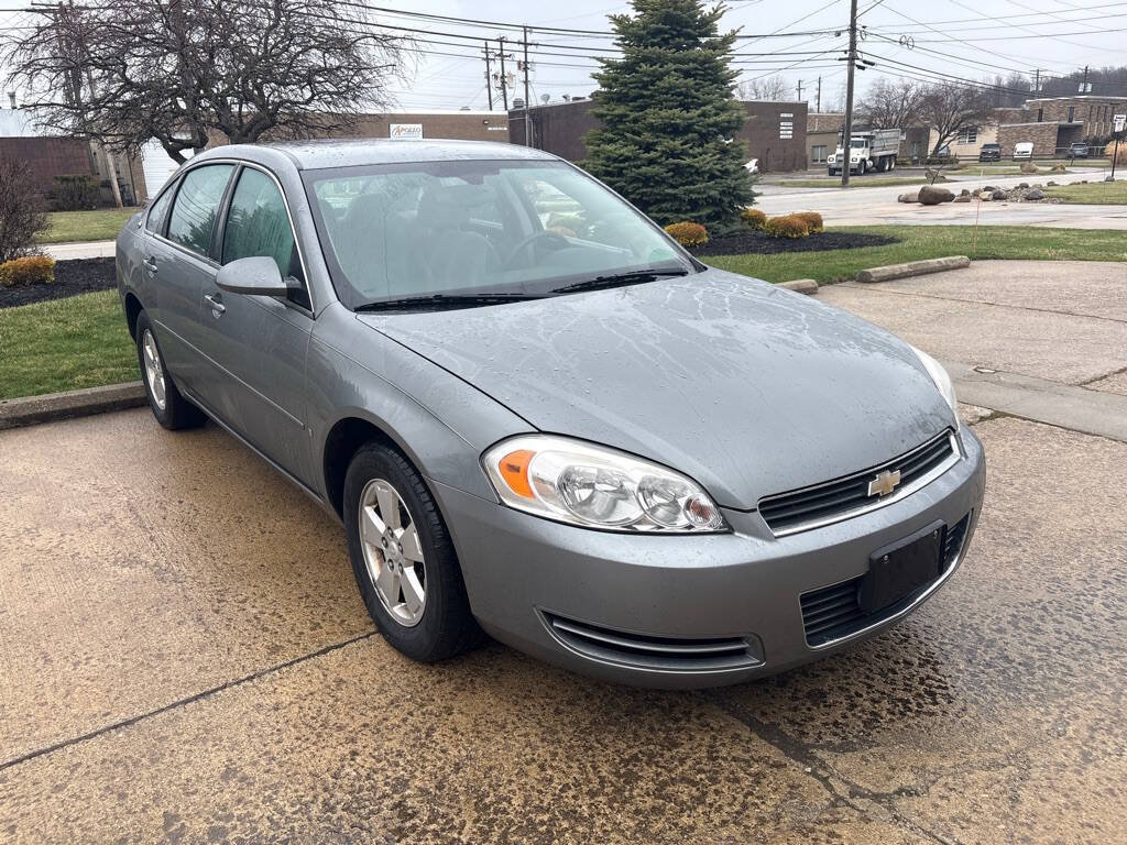Used 2008 Chevrolet Impala LT FWD image 1