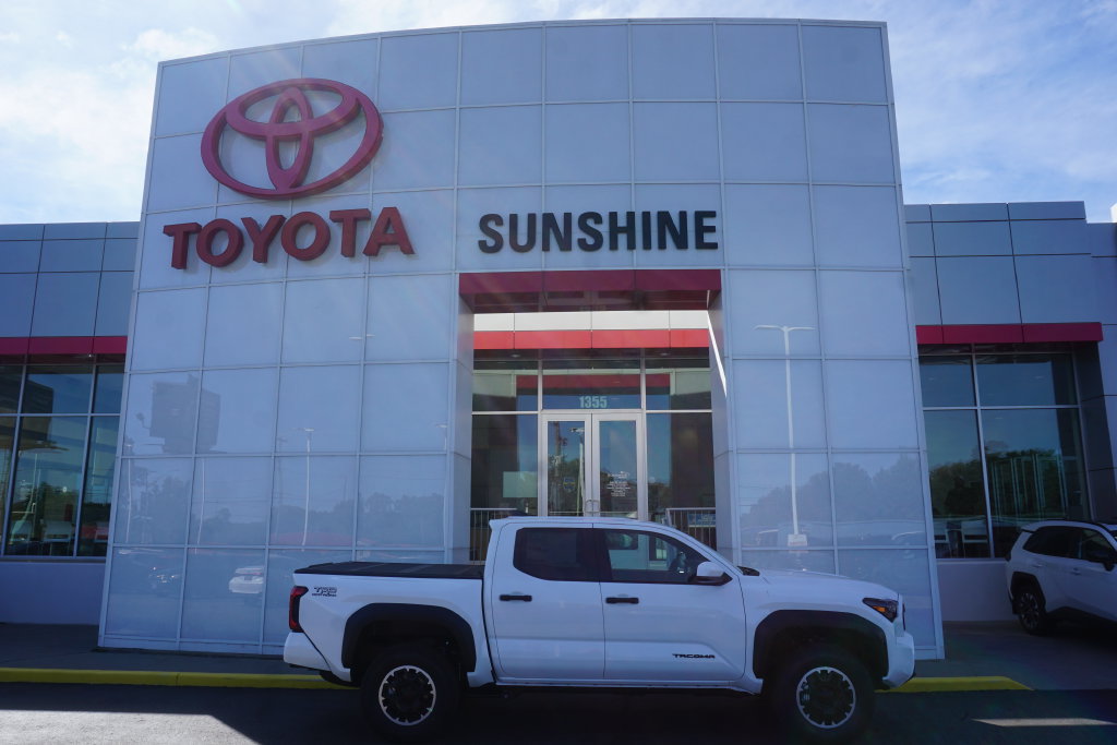 New 2026 Toyota Tacoma TRD Off-Road AWD/4WD image 1