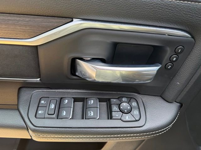 New 2026 RAM 3500 Laramie w/ Sport Appearance Package AWD/4WD image 33