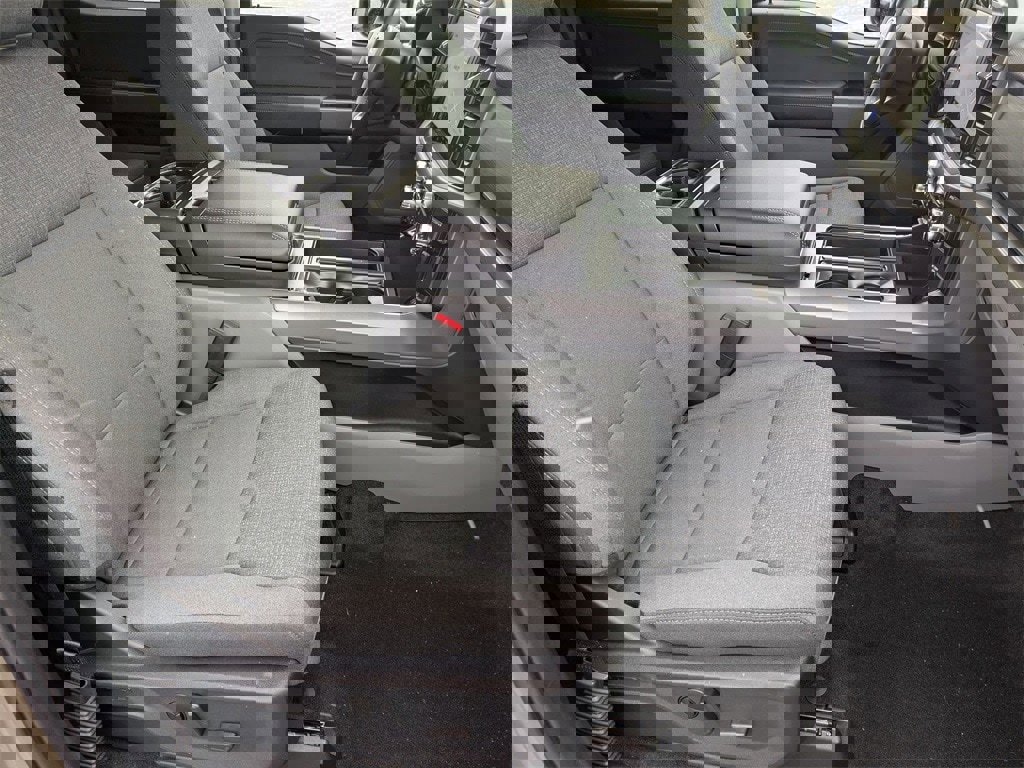 New 2025 Ford F150 XLT w/ Equipment Group 302A MID image 20