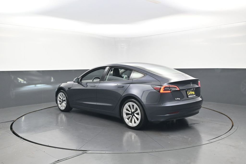 Used 2021 Tesla Model 3 Standard Range Plus RWD image 8