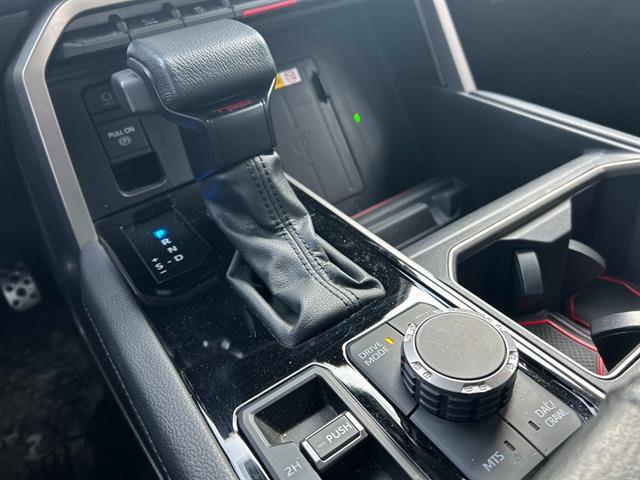 Used 2024 Toyota Tundra Limited image 31