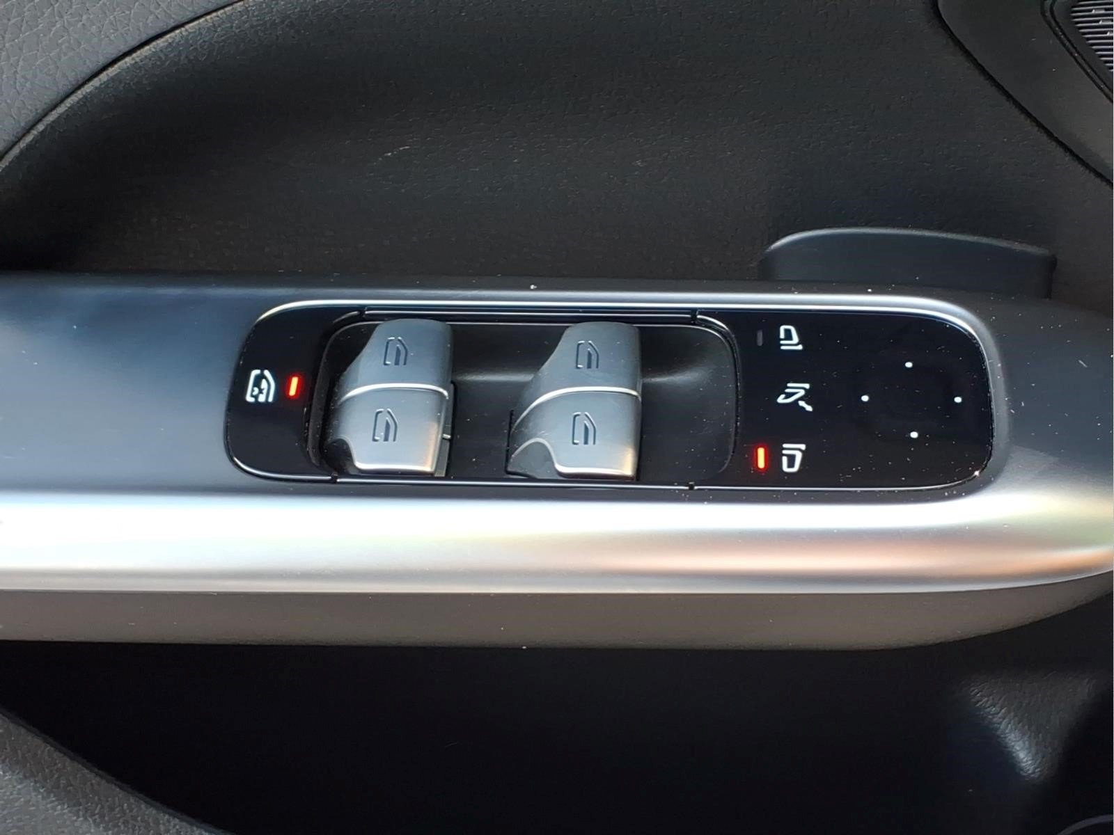 Certified 2023 Mercedes-Benz C 43 AMG 4MATIC Sedan image 25