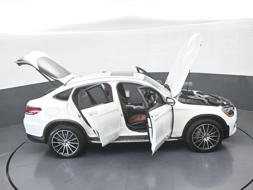 Used 2022 Mercedes-Benz GLC 300 4MATIC Coupe image 83