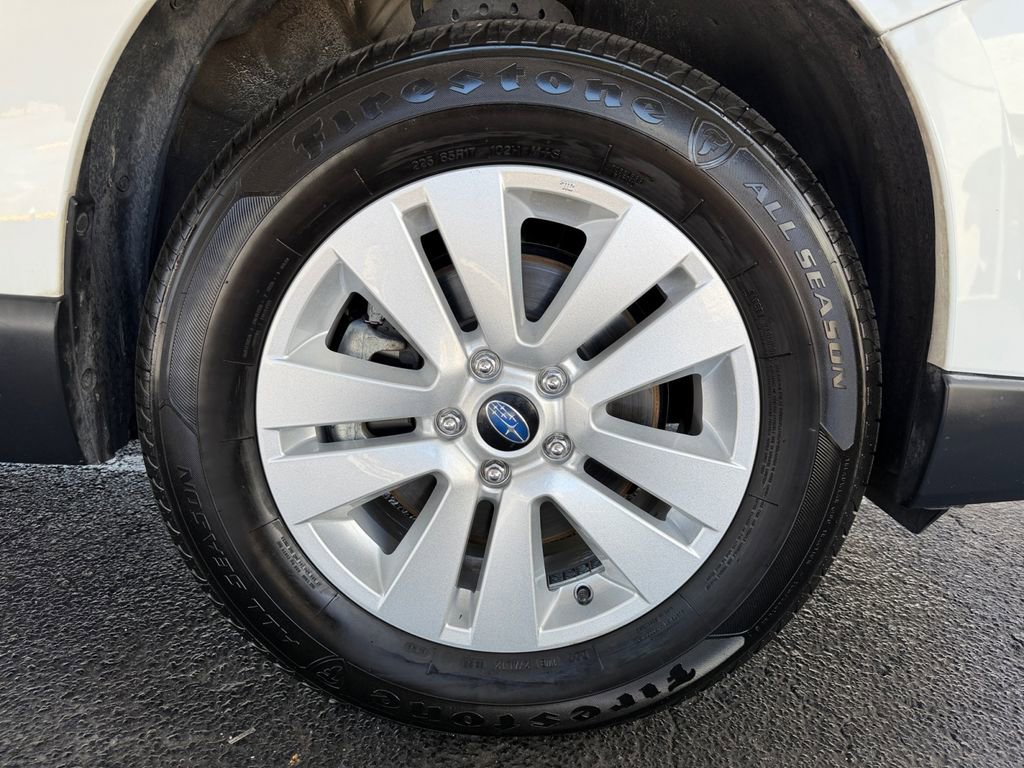 Used 2019 Subaru Outback 2.5i Premium AWD/4WD image 29