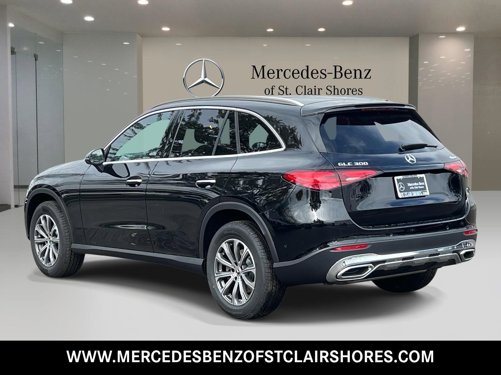 New 2026 Mercedes-Benz GLC 300 4MATIC image 3