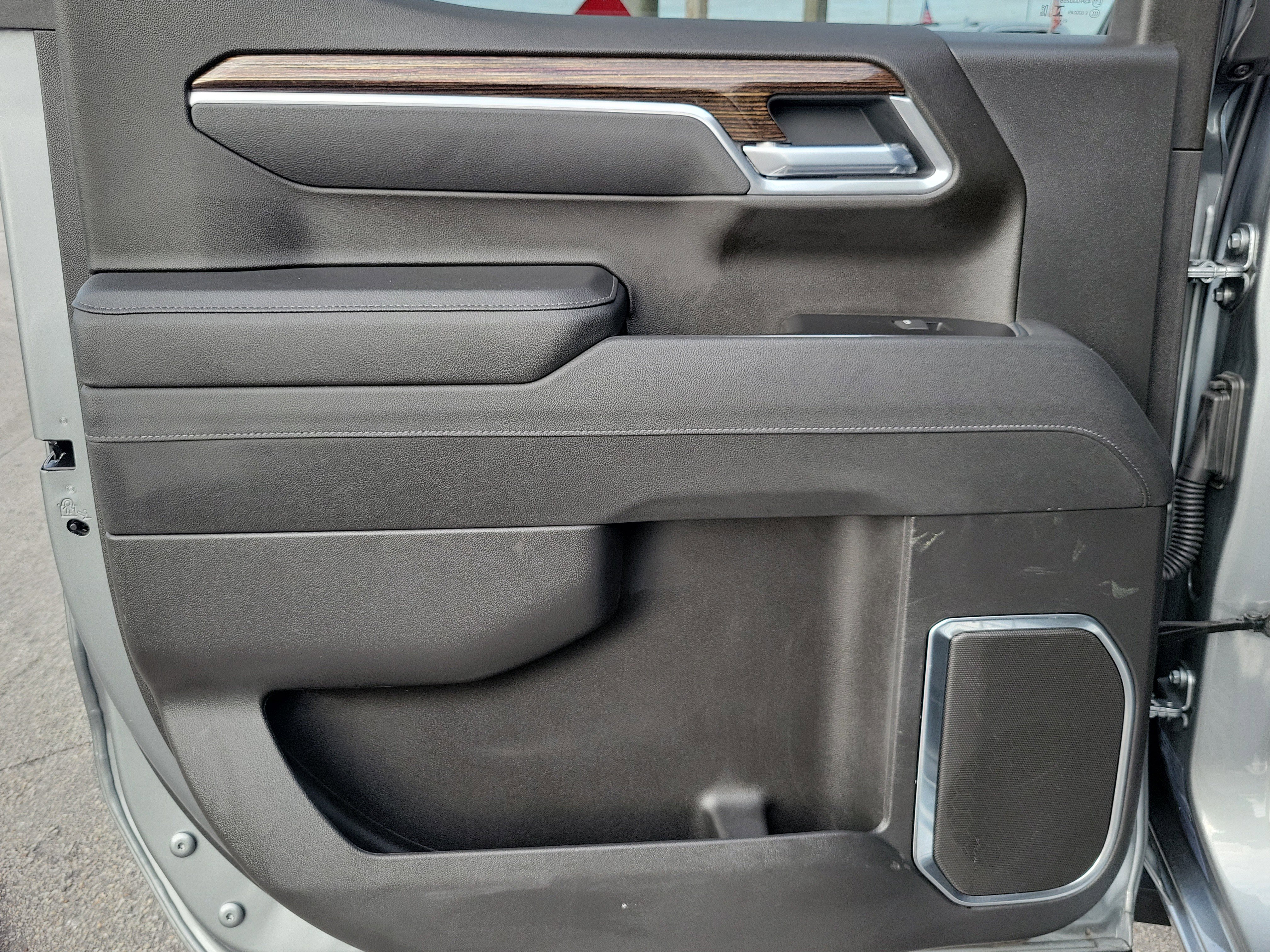 Used 2026 GMC Sierra 1500 Elevation w/ Elevation Select Package RWD image 25