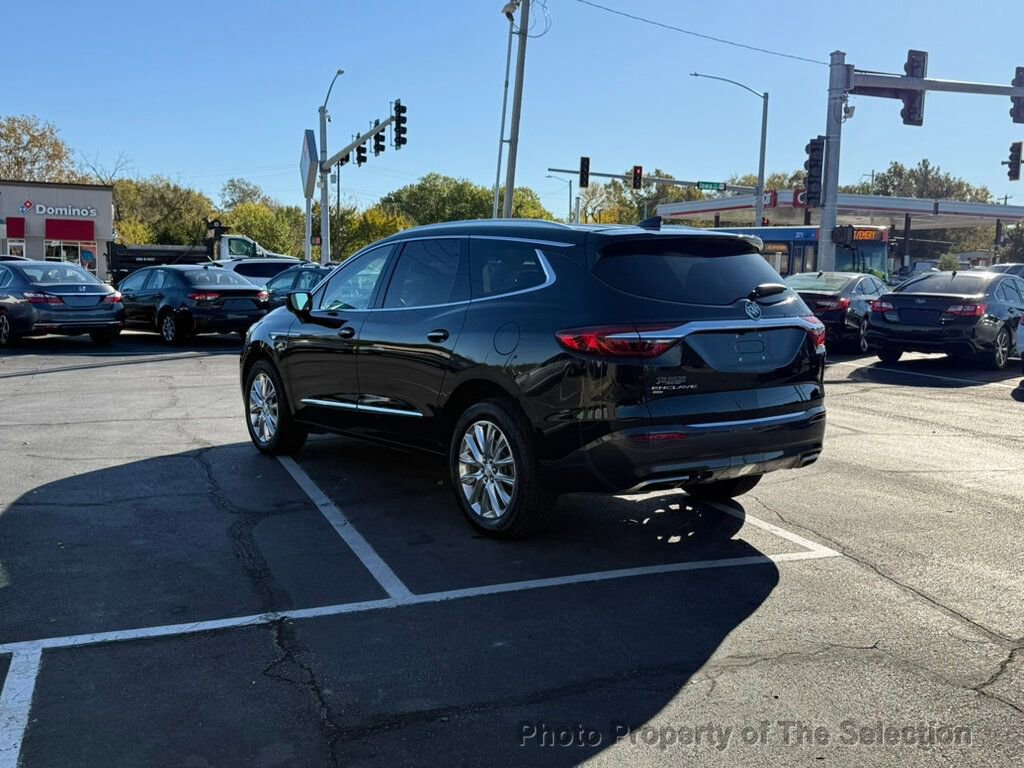 Used 2021 Buick Enclave Premium w/ Sun and Sites Package image 11