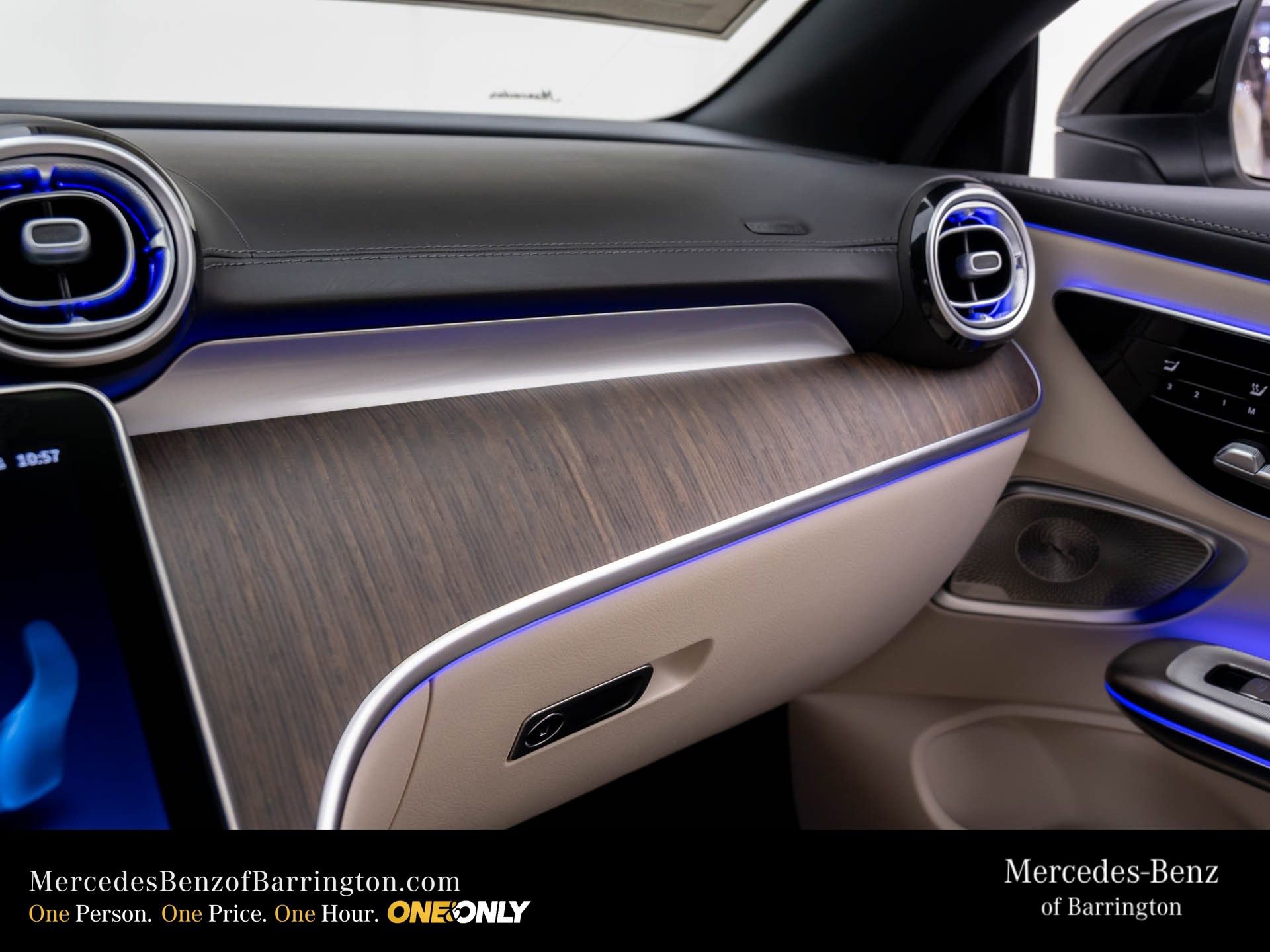 New 2026 Mercedes-Benz CLE 300 4MATIC Cabriolet image 28