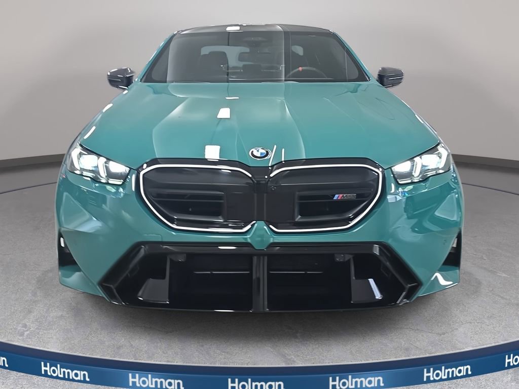 Used 2026 BMW M5 w/ Carbon Package image 3