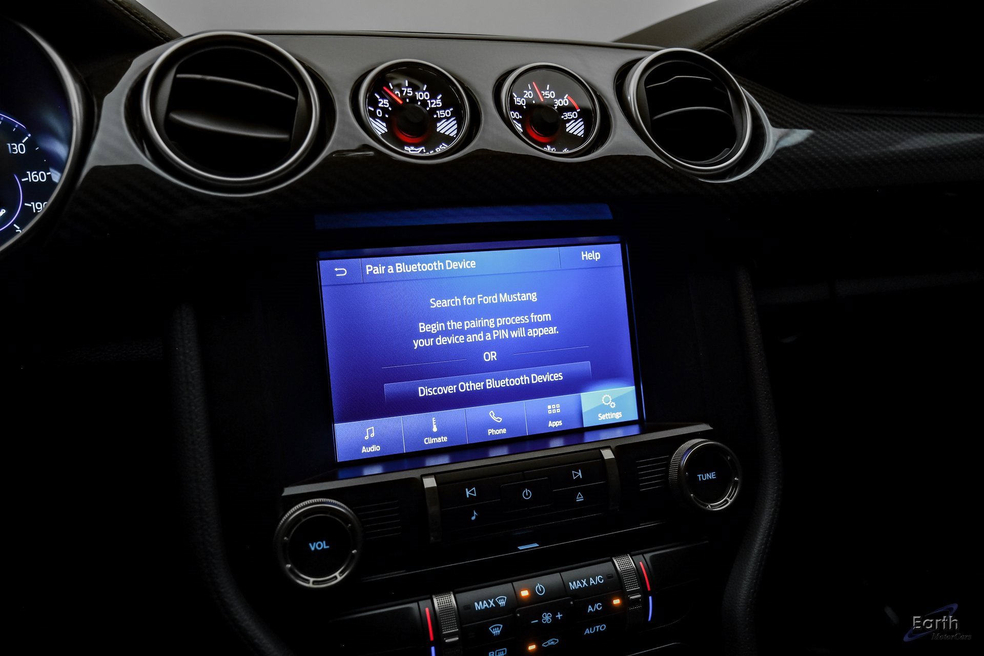 Used 2020 Ford Mustang Shelby GT500 w/ Carbon Fiber Track Pack image 51