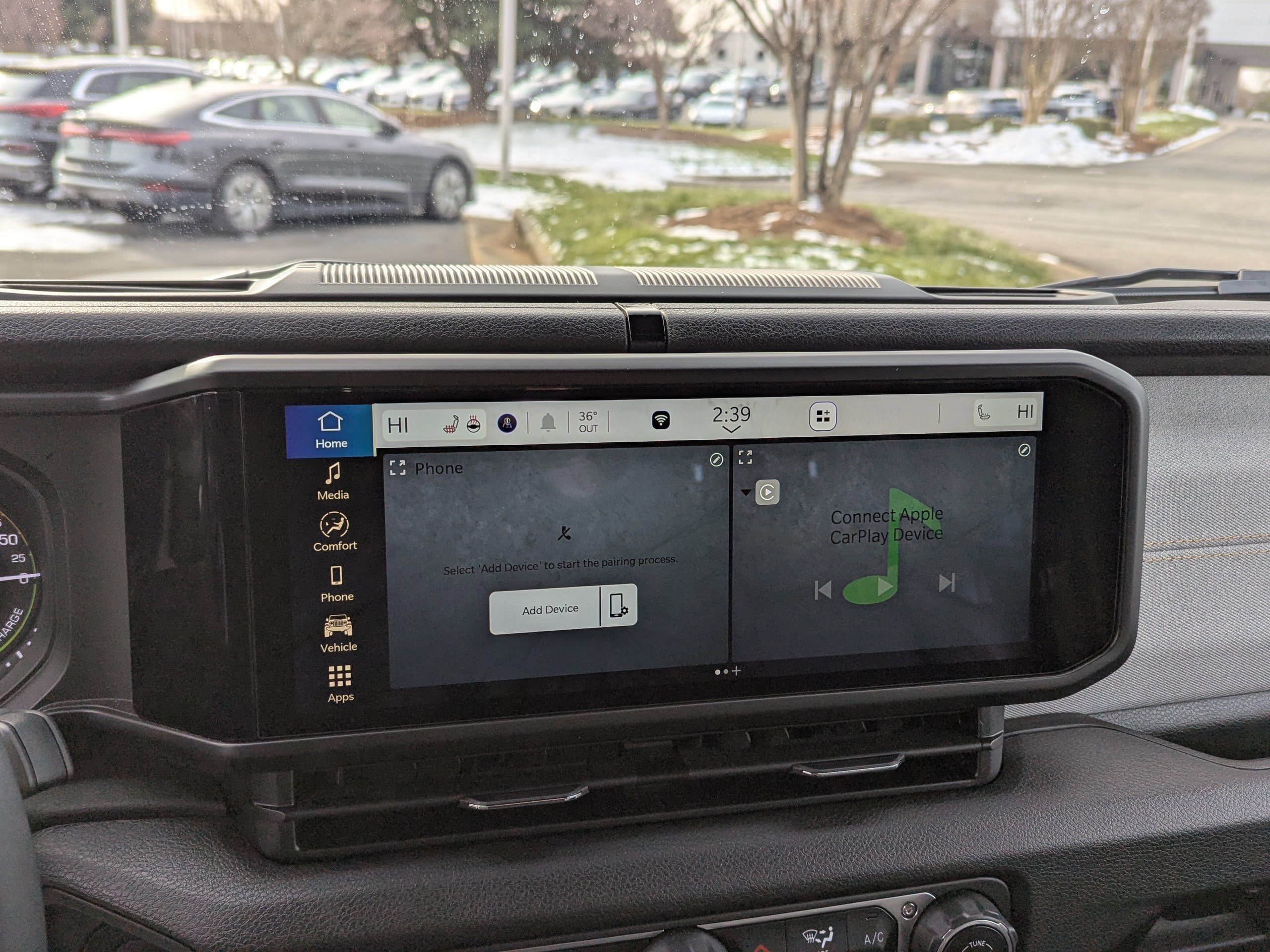 Used 2024 Jeep Wrangler Unlimited image 19