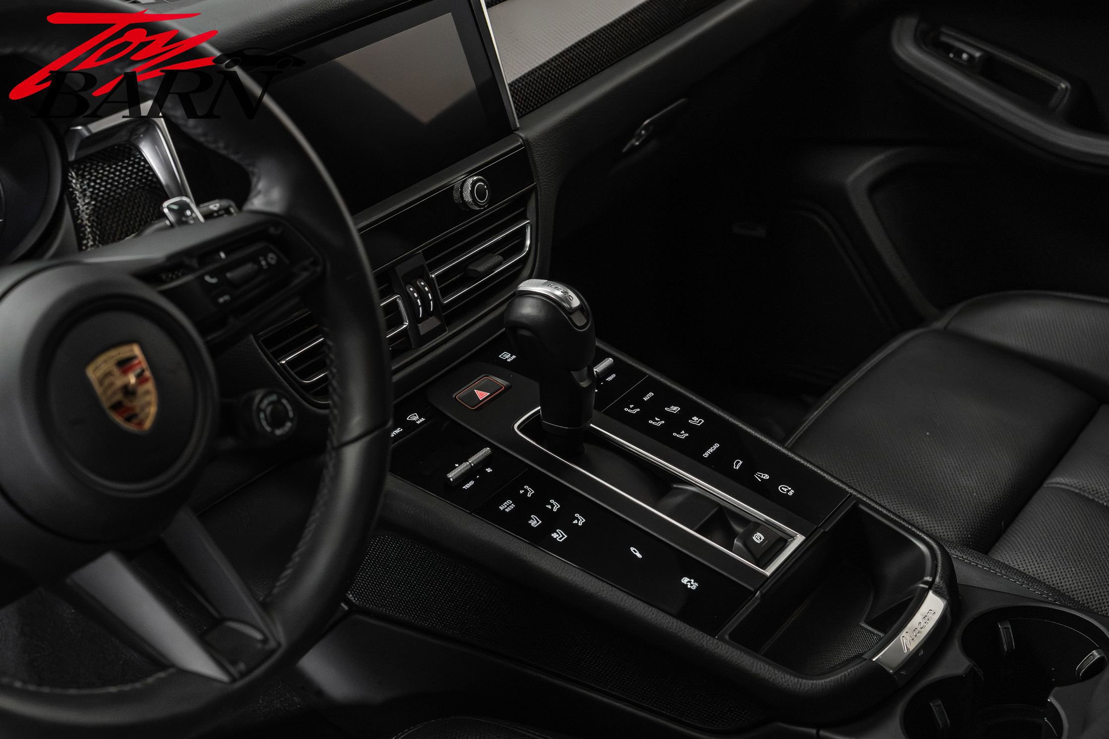 Used 2023 Porsche Macan S image 28