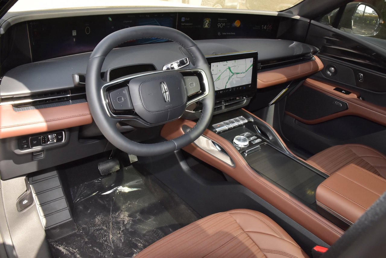 New 2026 Lincoln Nautilus Reserve AWD/4WD image 35