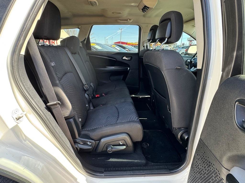 Used 2018 Dodge Journey SXT w/ Premium Group FWD image 11