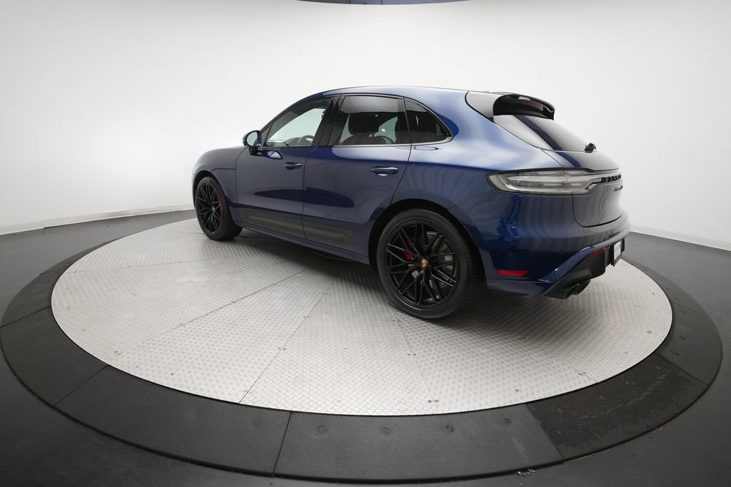 Certified 2022 Porsche Macan GTS w/ Premium Package Plus AWD/4WD image 36