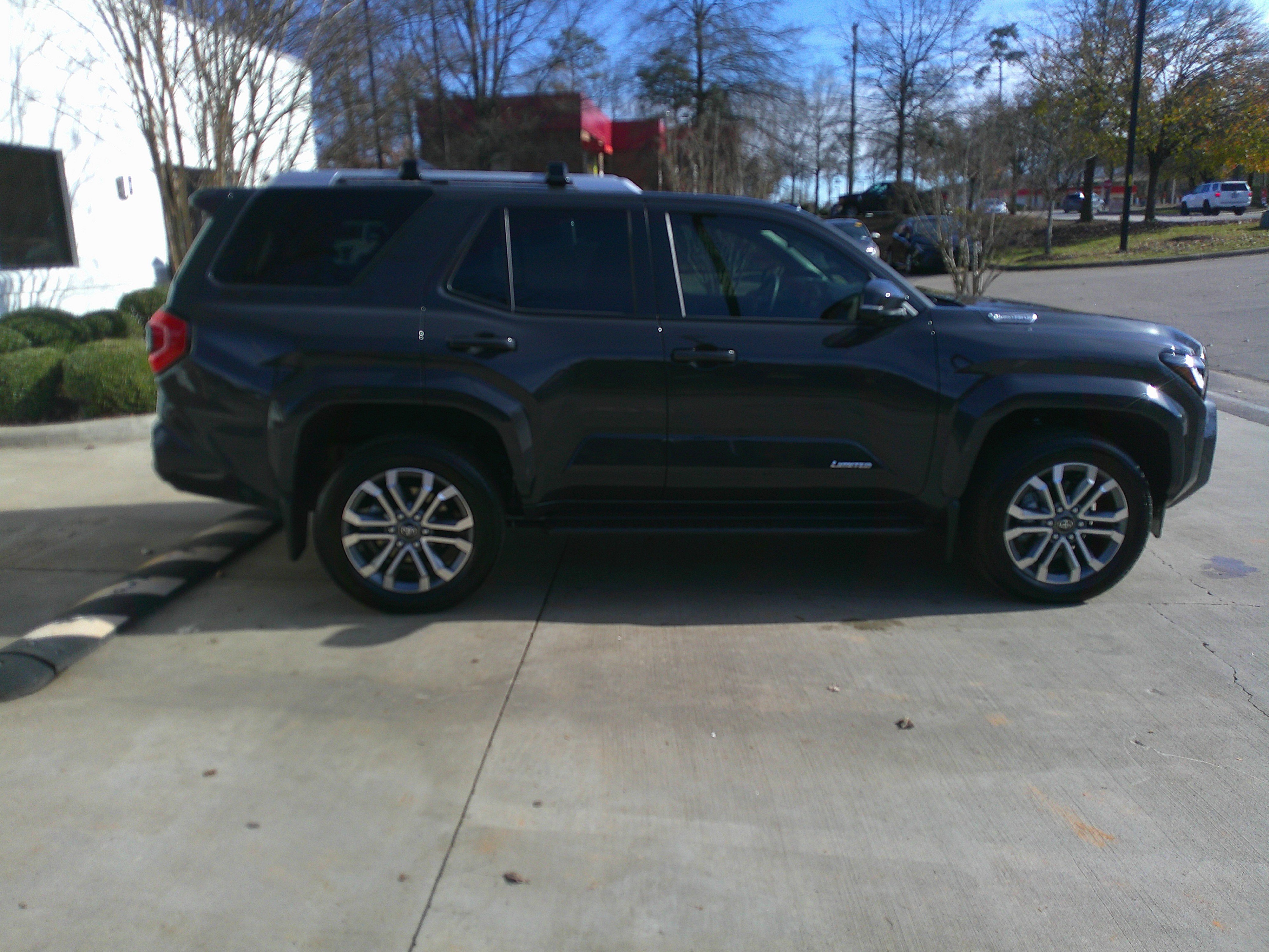 Used 2025 Toyota 4Runner Limited image 14