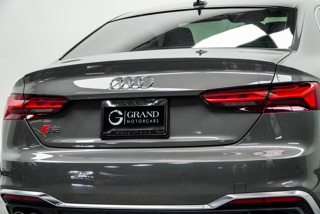 Used 2023 Audi S5 Premium Plus w/ Premium Plus image 13
