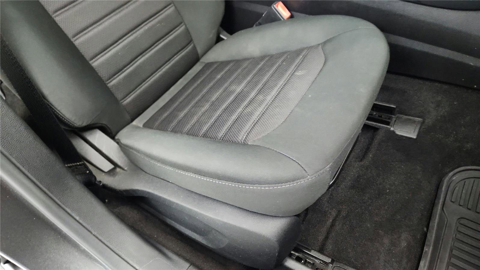 Used 2020 Ford Fusion SE image 47