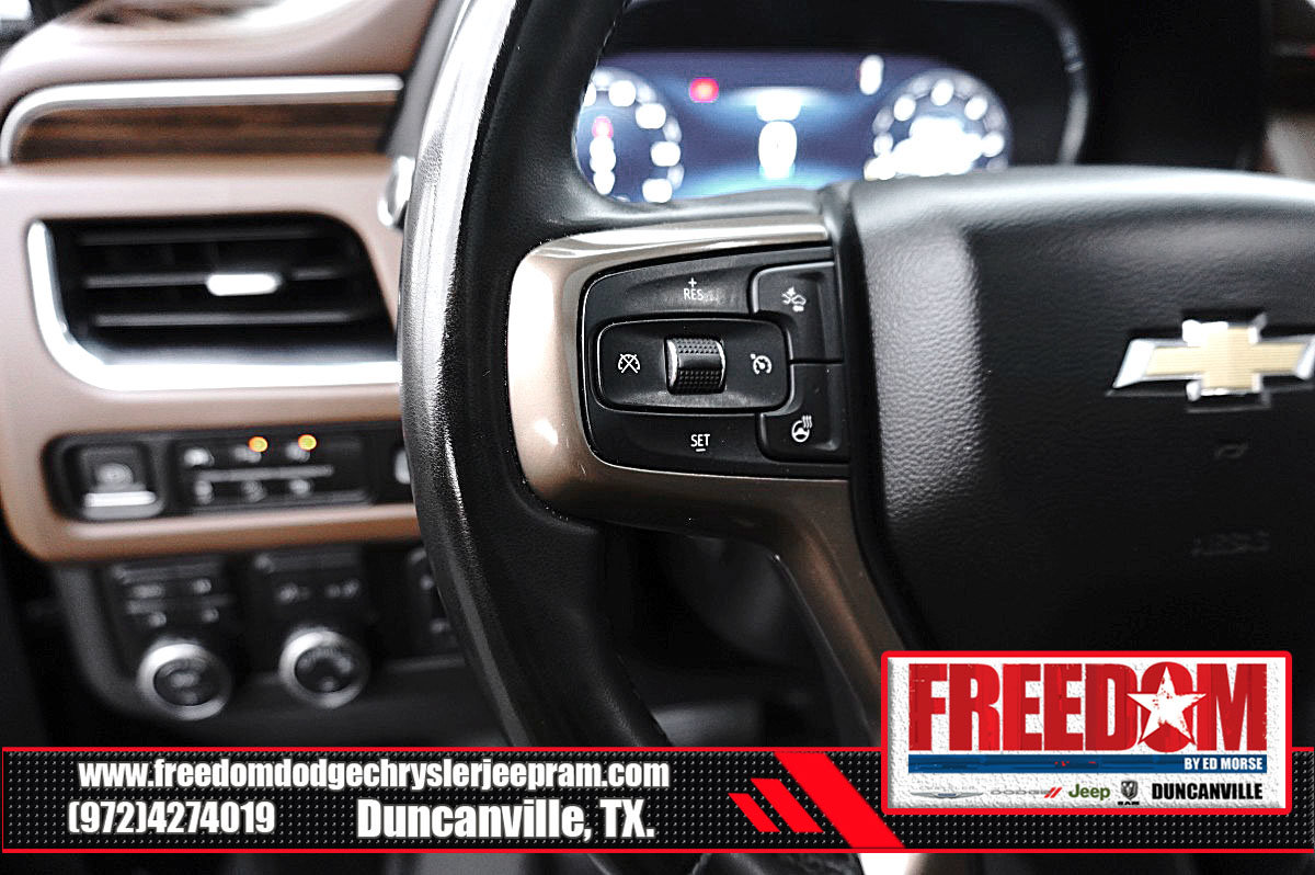 Used 2023 Chevrolet Suburban High Country AWD/4WD image 28