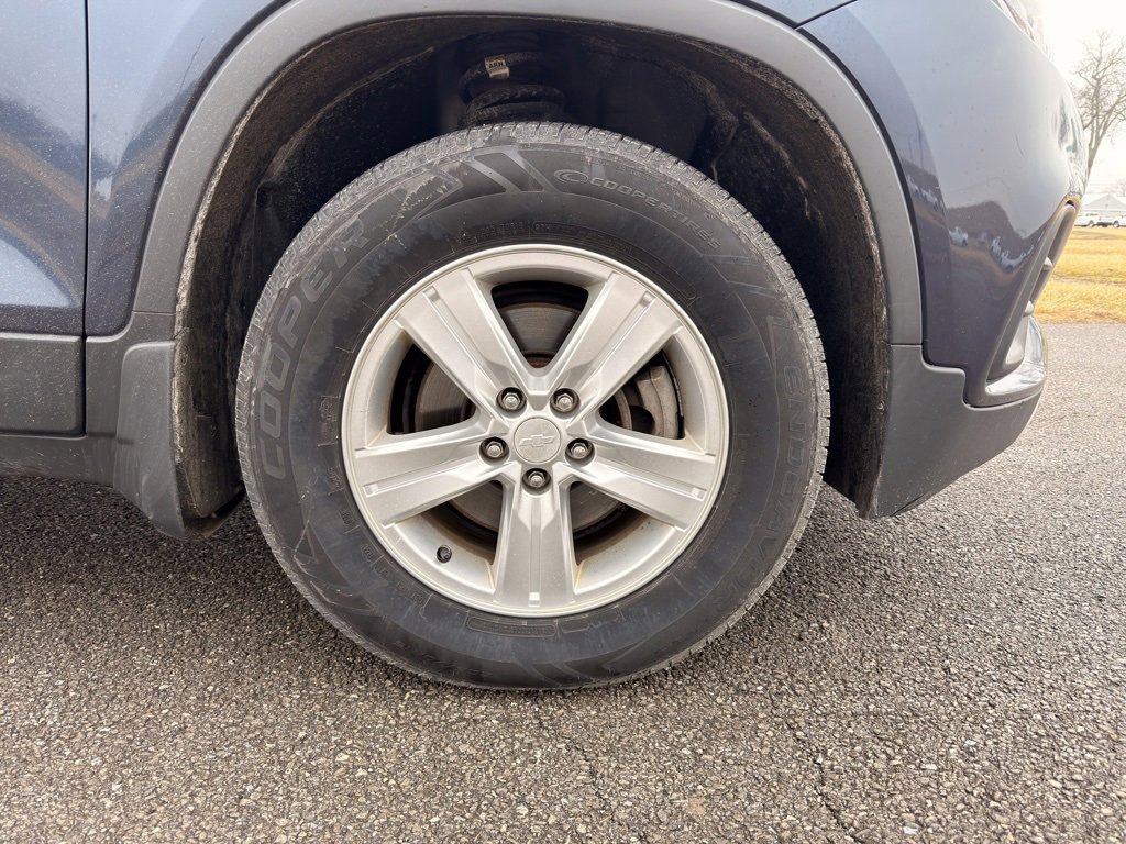 Used 2018 Chevrolet Trax LT w/ Driver Confidence Package image 18