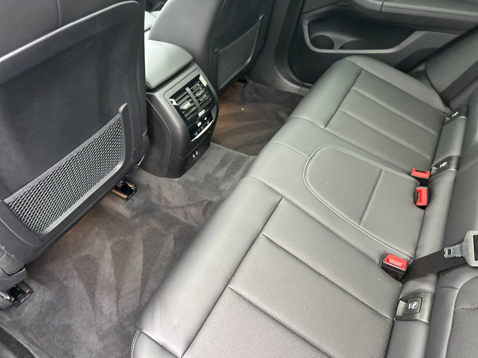 Used 2023 BMW X3 xDrive30i w/ Premium Package w/ZPA image 12