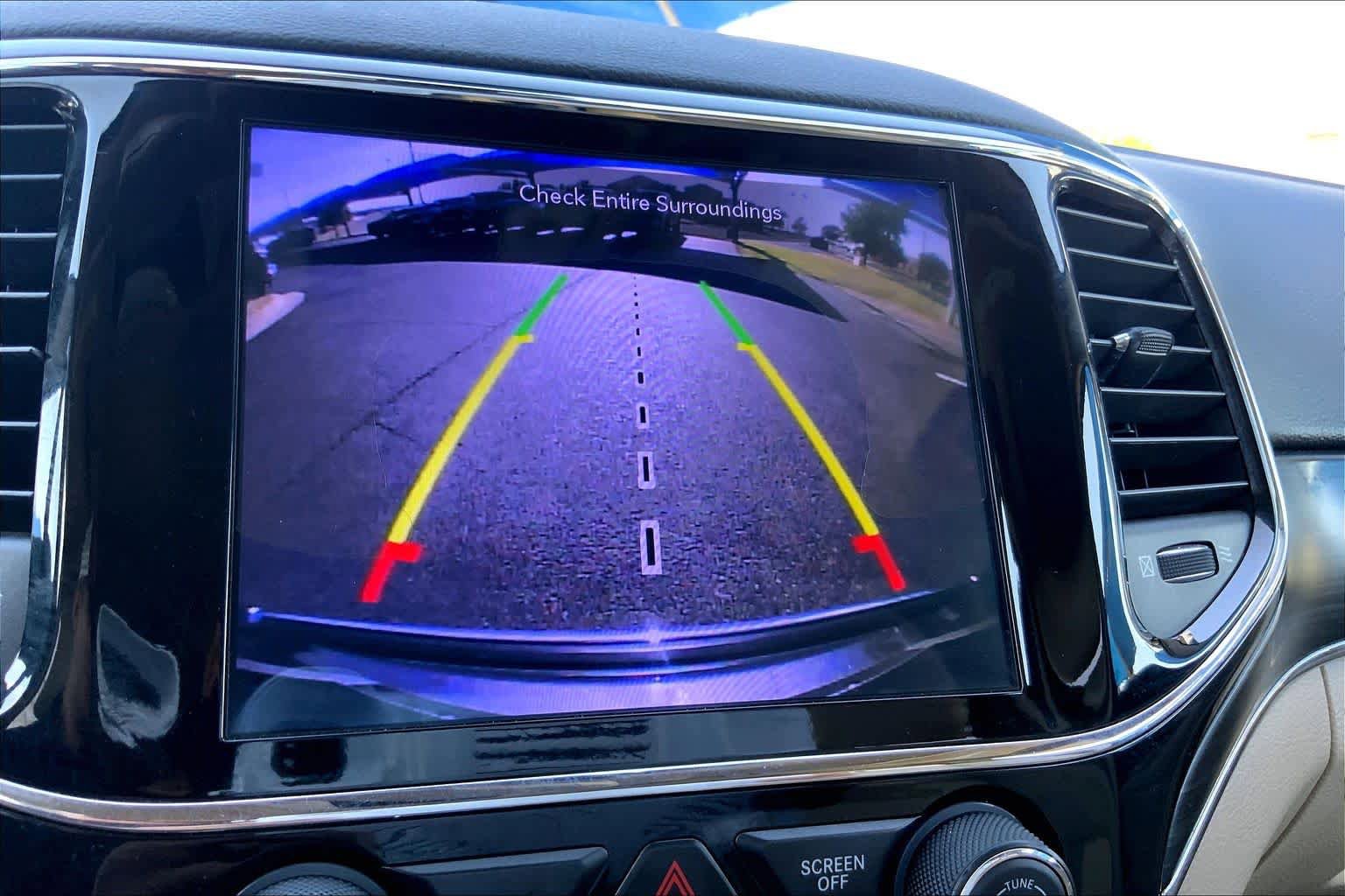 Used 2020 Jeep Grand Cherokee Limited w/ Premium Lighting Group RWD image 26