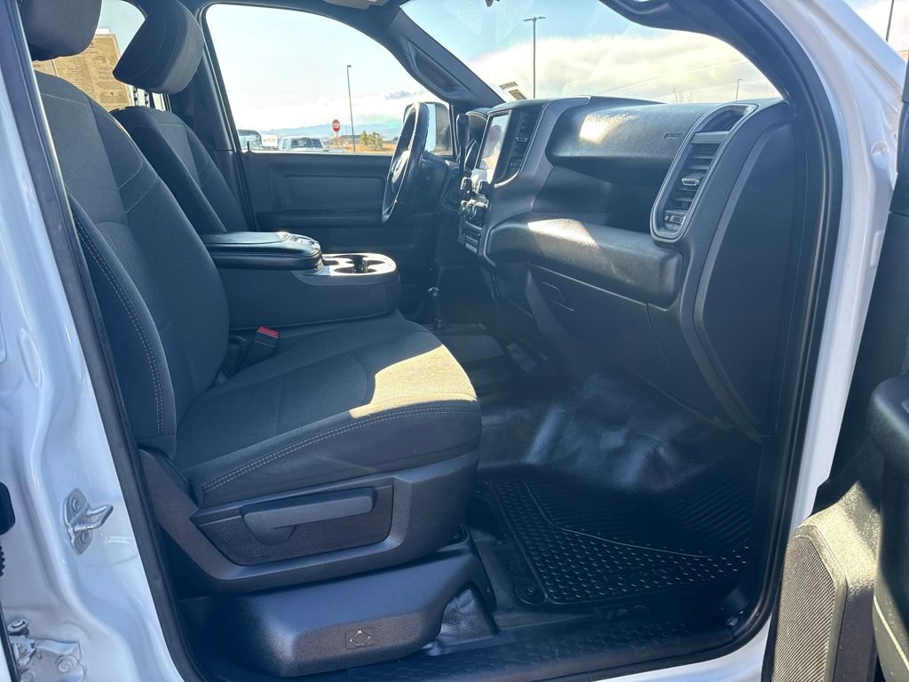 Used 2022 RAM 3500 Tradesman image 31