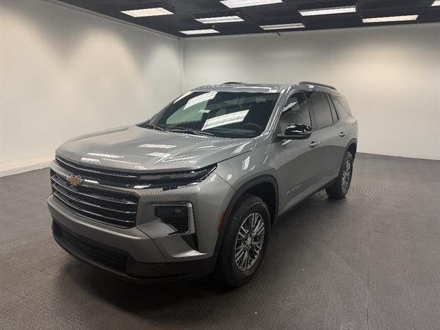 New 2026 Chevrolet Traverse LT w/ LPO, Floor Liner Package FWD image 1