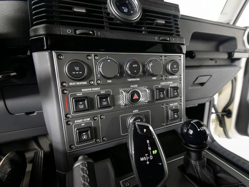 Used 2025 INEOS Grenadier Fieldmaster Edition AWD/4WD image 24