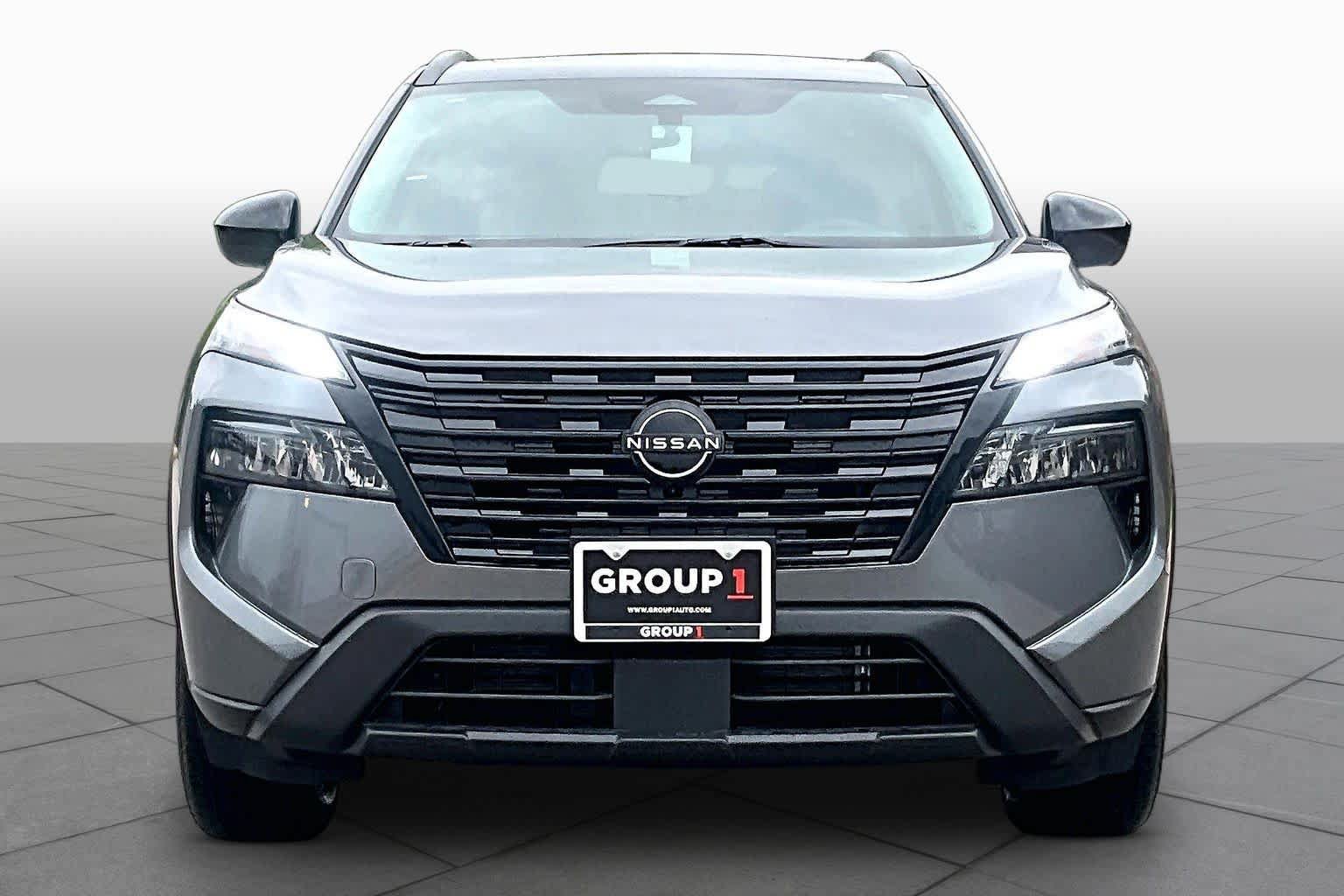 New 2026 Nissan Rogue Dark Armor FWD image 3