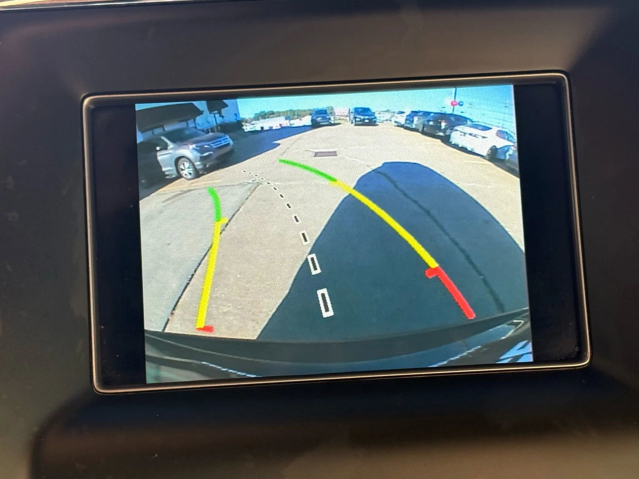 Used 2021 Jeep Grand Cherokee Laredo image 40