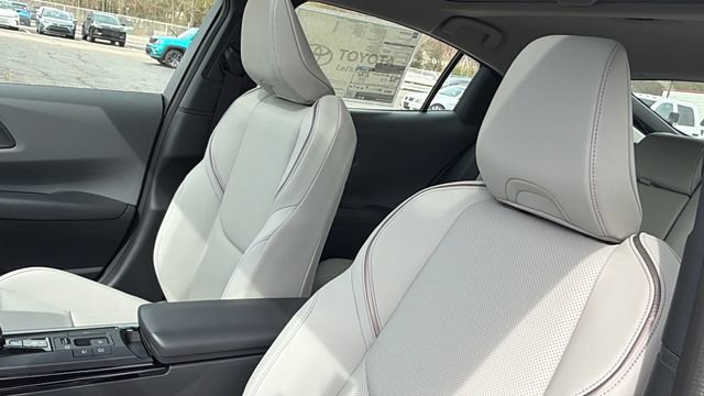 New 2026 Toyota Prius XLE FWD image 21