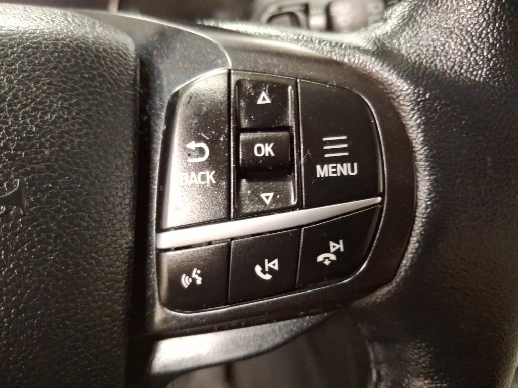 Used 2020 Ford Explorer XLT w/ Comfort Package image 21