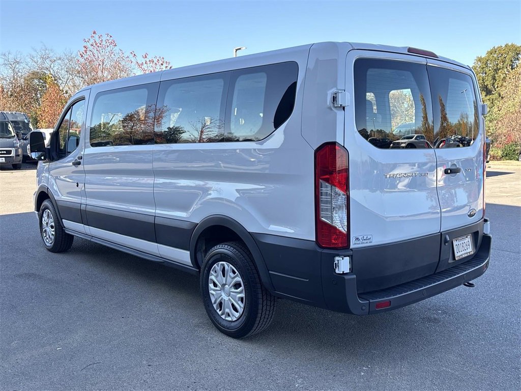 Used 2023 Ford Transit 350 XLT image 7