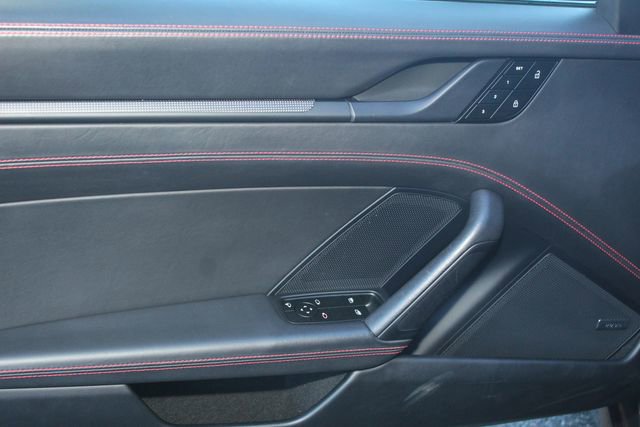 Used 2024 Porsche 911 Targa 4 GTS image 21