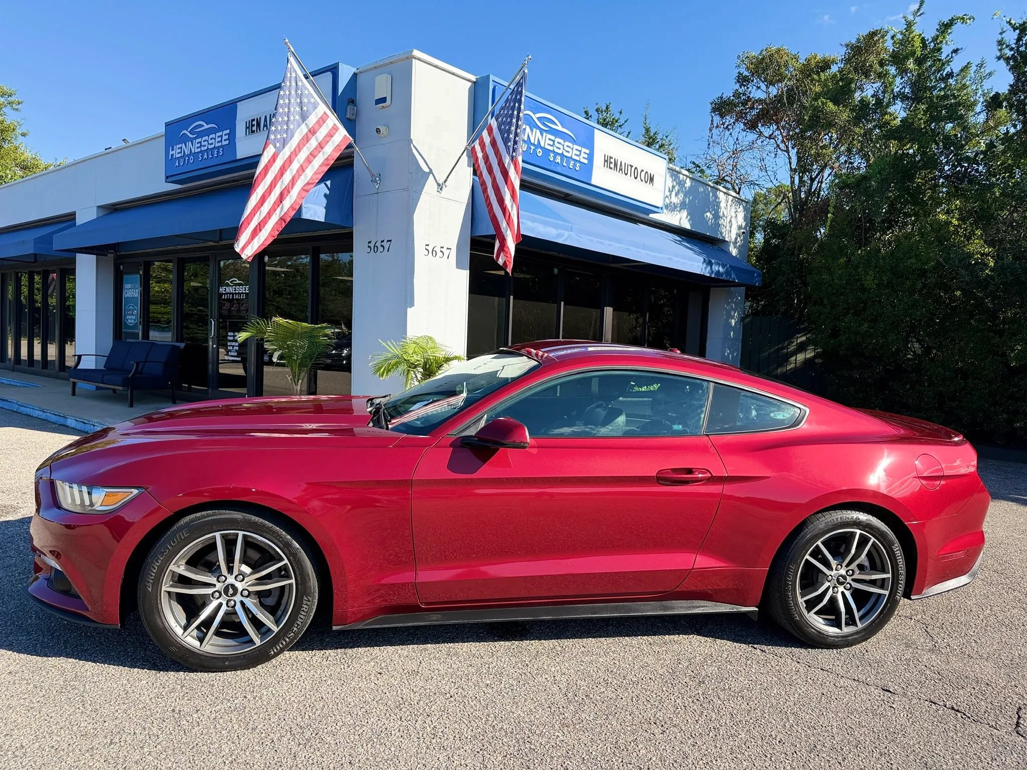 Used 2015 Ford Mustang Premium w/ Equipment Group 201A RWD image 12
