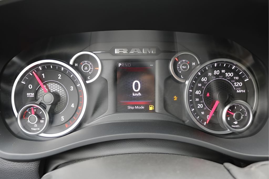 New 2026 RAM 2500 Warlock AWD/4WD image 24