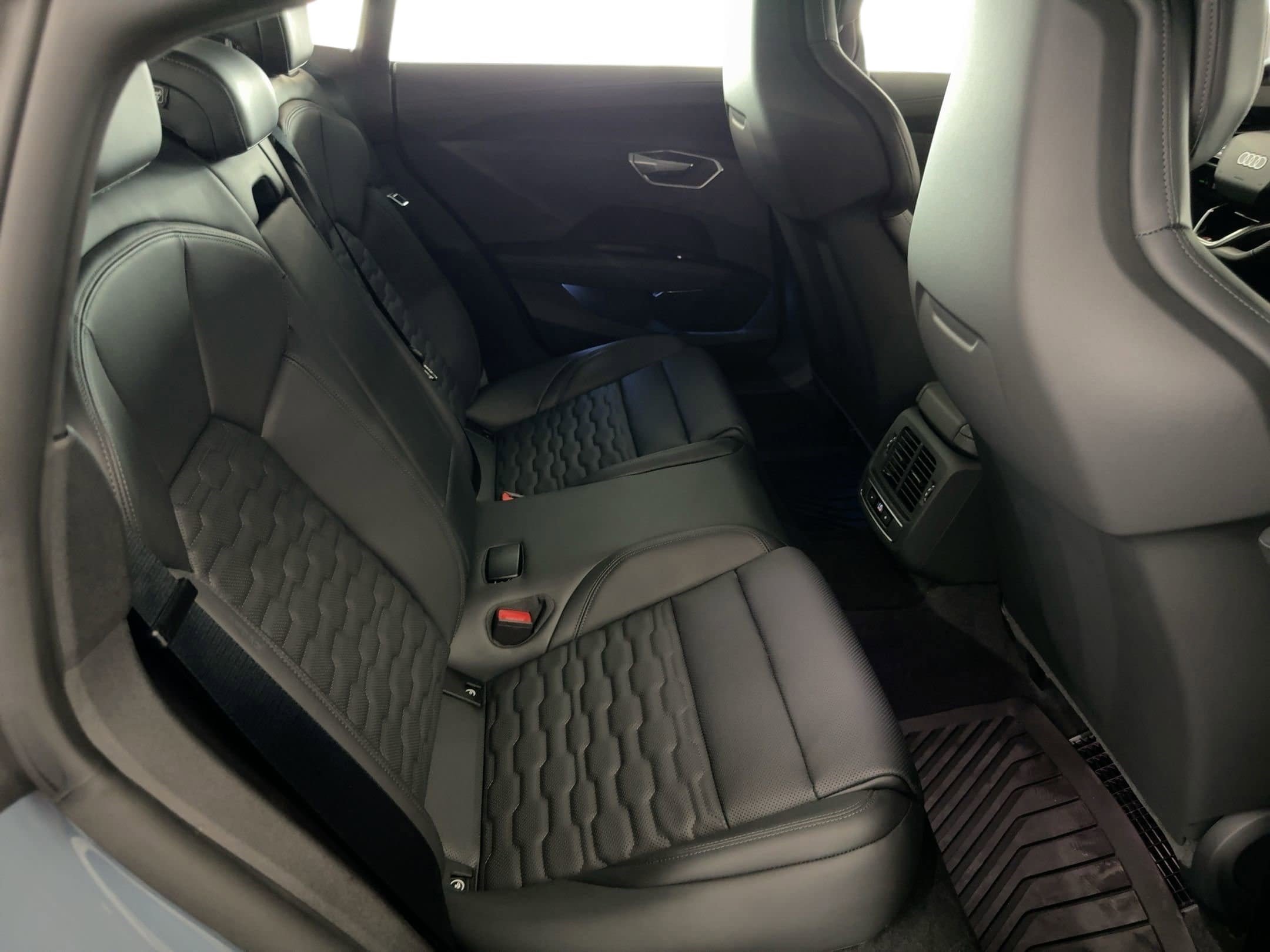 New 2026 Audi S e-tron GT Premium Plus image 29