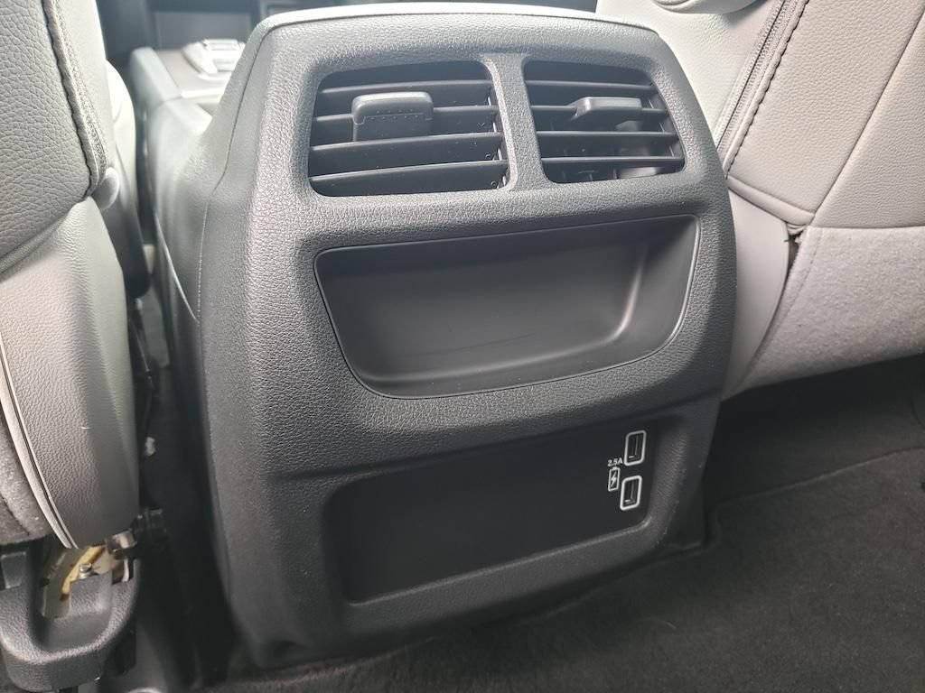 Used 2023 Honda Passport EX-L image 12