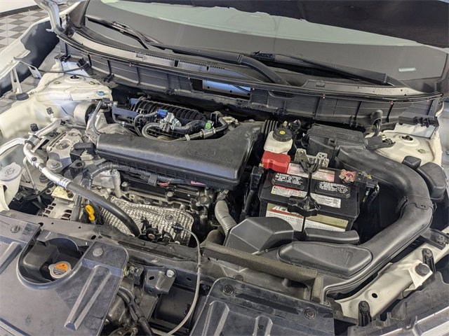 Used 2018 Nissan Rogue SL w/ Premium Package image 37