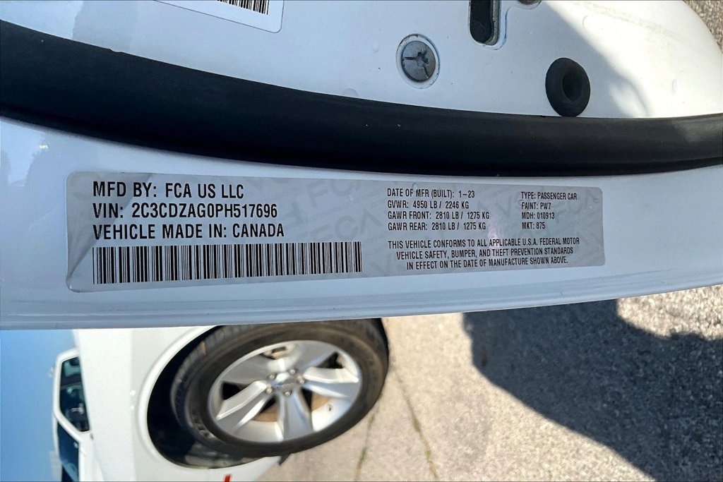 Used 2023 Dodge Challenger SXT RWD image 35