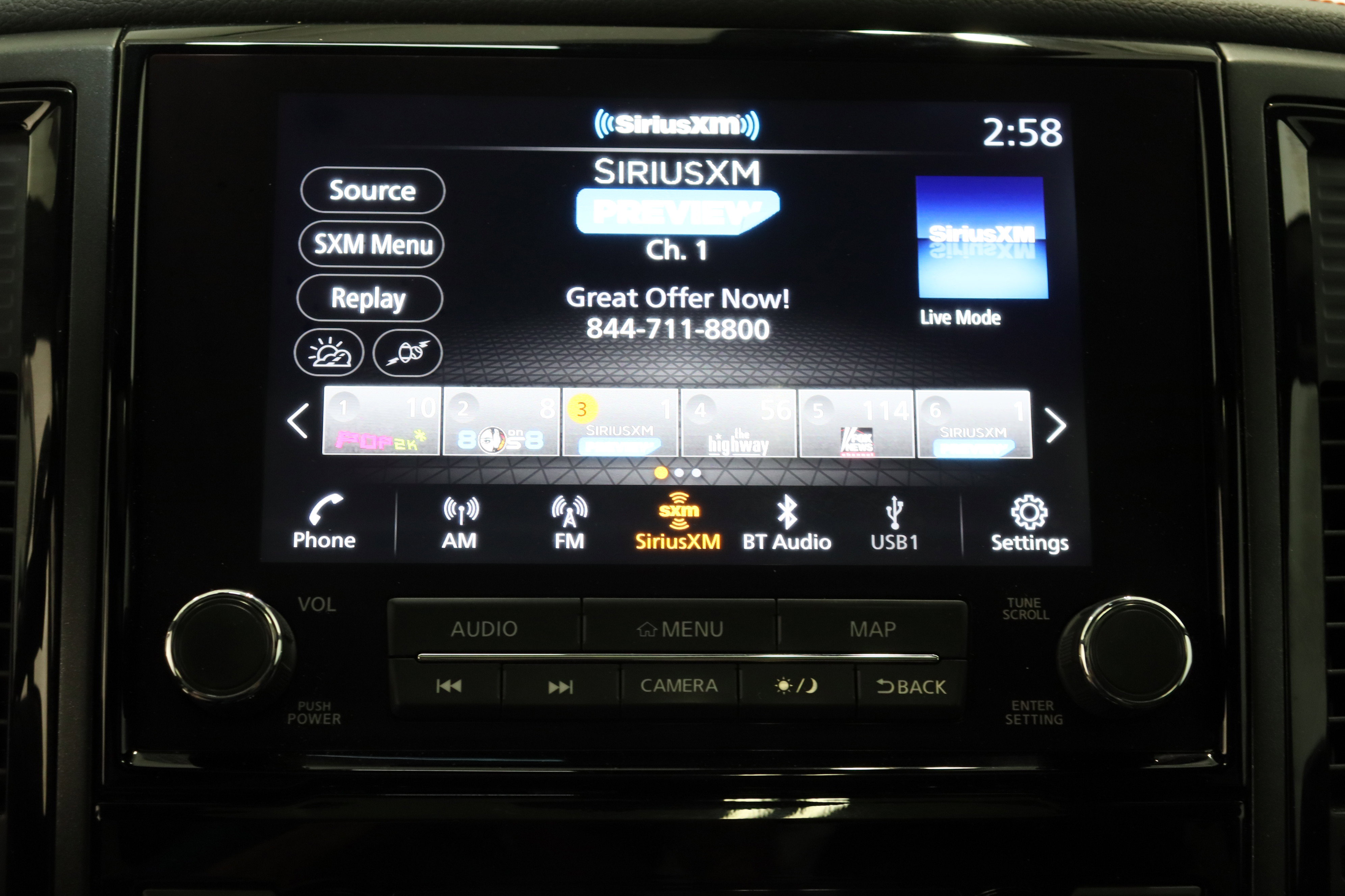 Used 2022 Nissan Titan PRO-4X w/ Pro-4x Convenience Package image 19