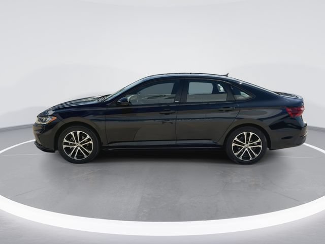 Used 2025 Volkswagen Jetta Sport FWD image 6