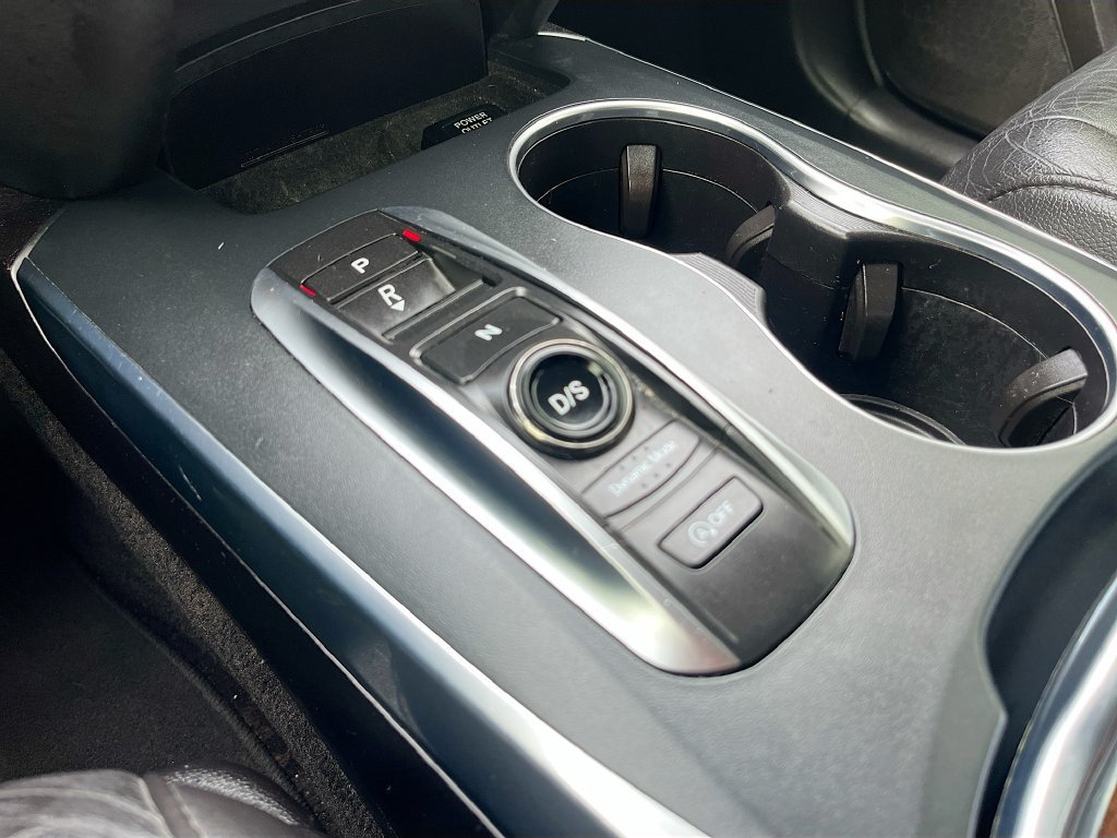 Used 2020 Acura MDX FWD image 16